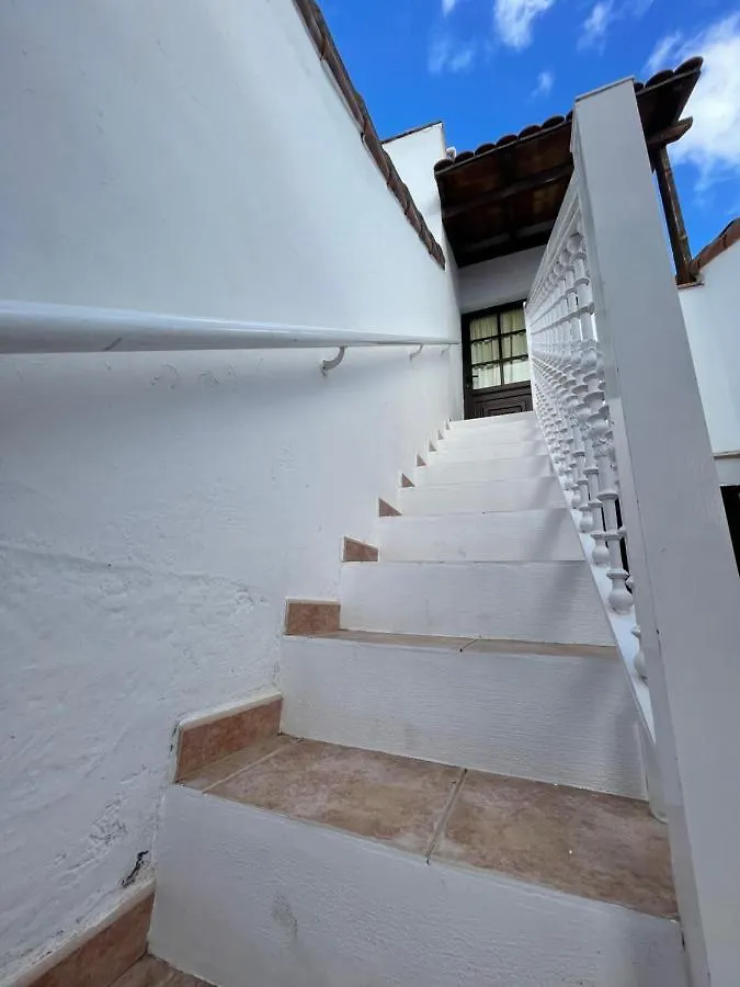 Ocean View Golf Retreat: Private Heated Pool & Spacious Family Villa San Miguel de Abona Holiday home