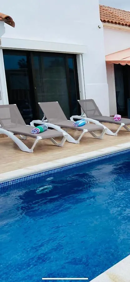Ocean View Golf Retreat: Private Heated Pool & Spacious Family Villa San Miguel de Abona Spain