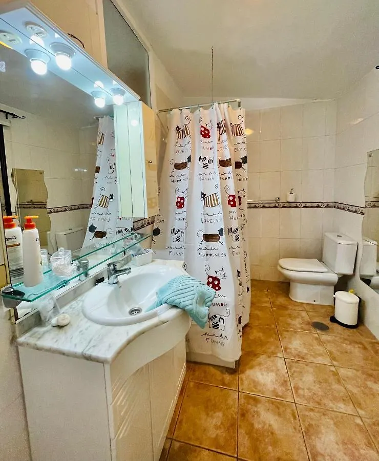 Ocean View Golf Retreat: Private Heated Pool & Spacious Family Villa San Miguel de Abona