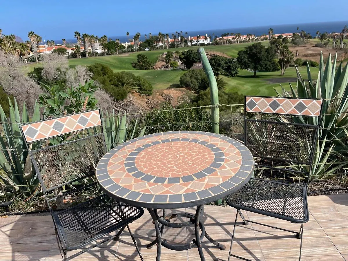 Ocean View Golf Retreat: Private Heated Pool & Spacious Family Villa San Miguel de Abona Holiday home